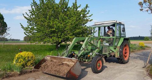 Bauer Jan im Traktor